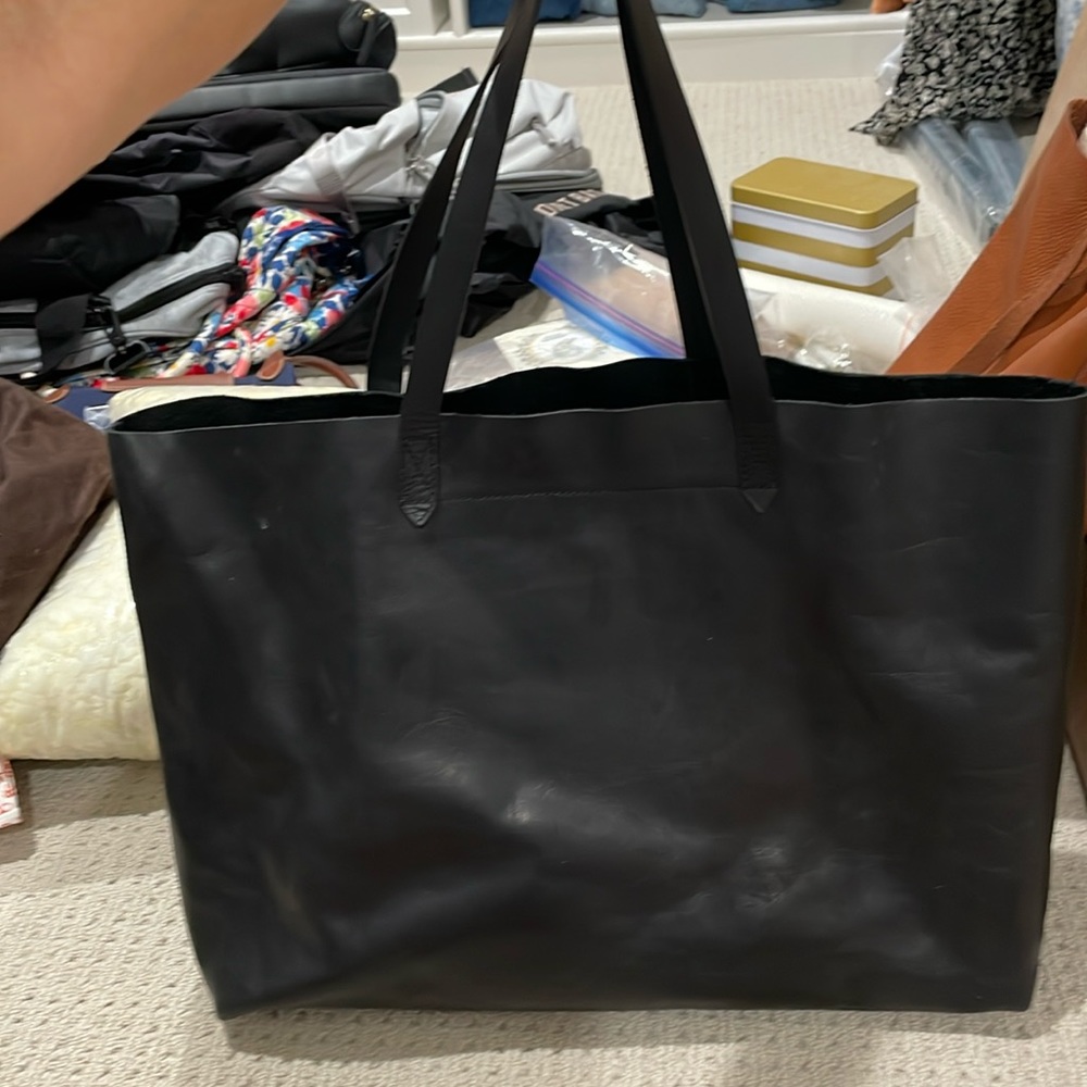 Madewell Transport Tote in Black - Wide Version